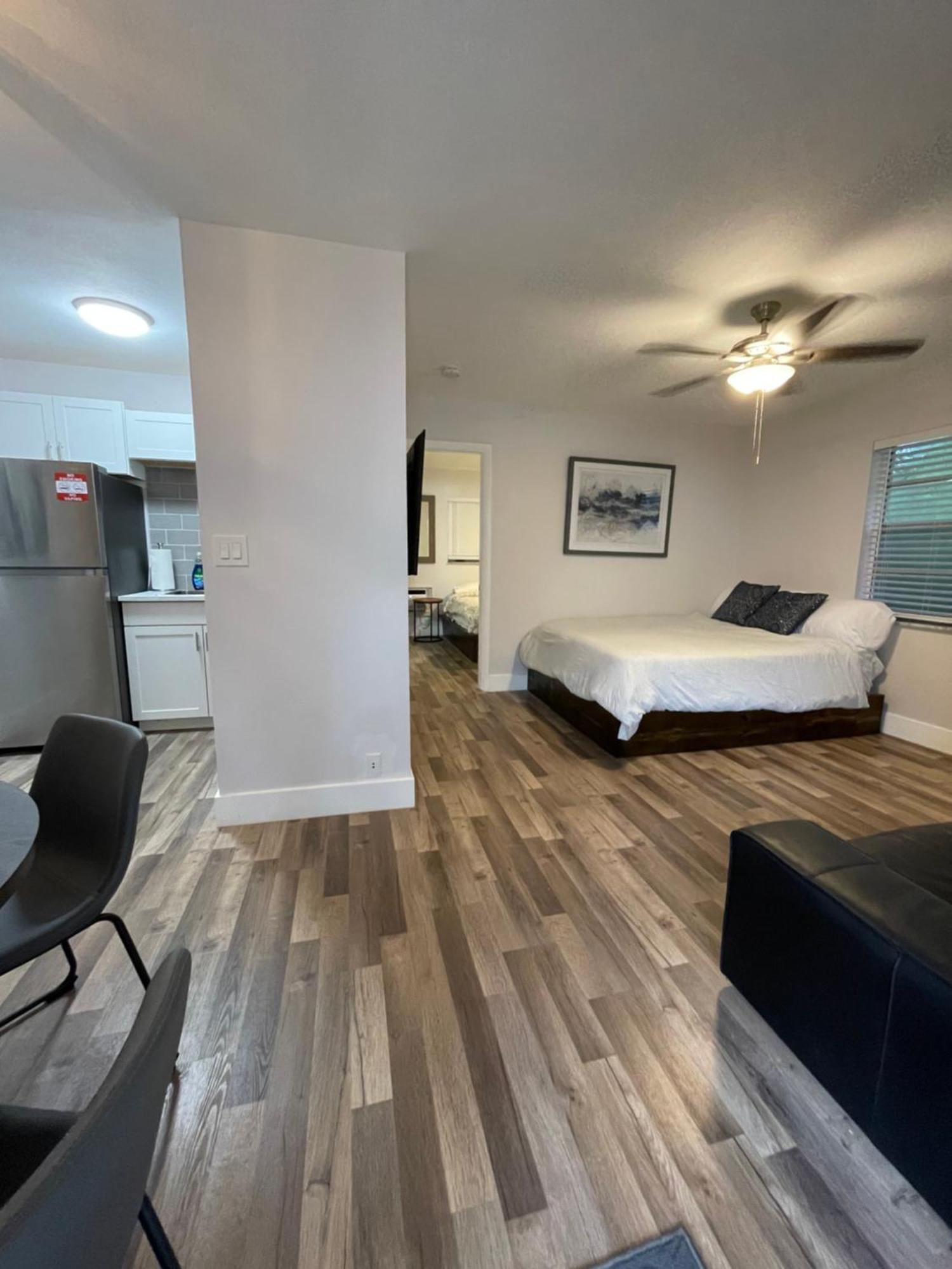 City First Story Apartments & Cottage 포트 로더데일 외부 사진