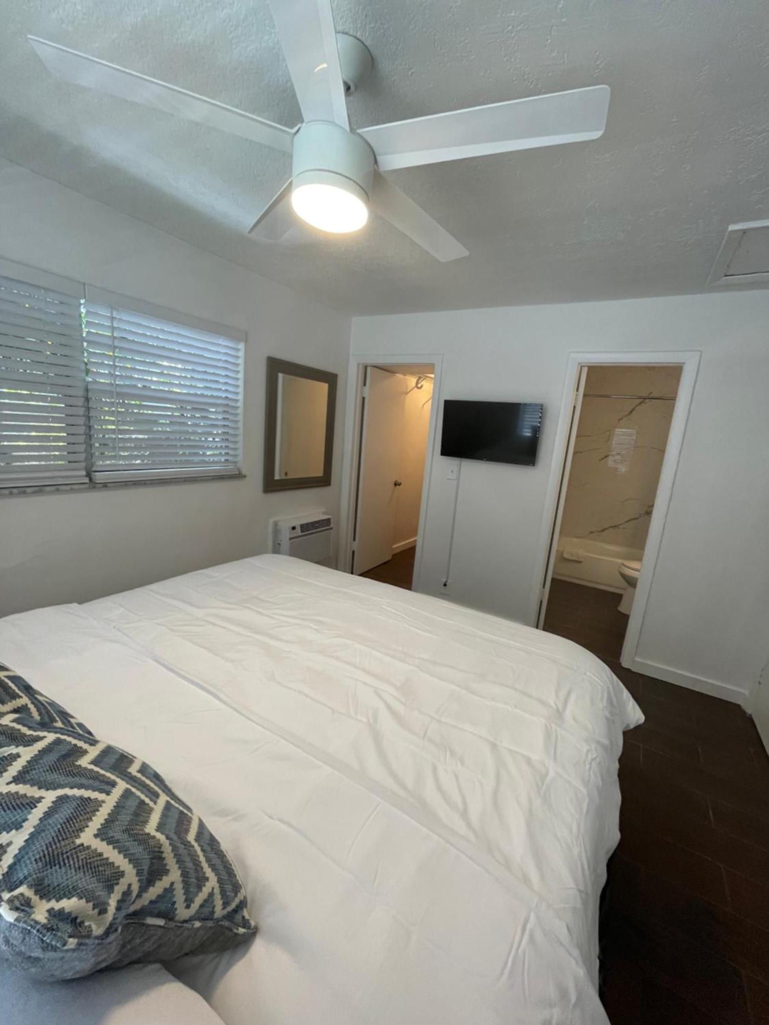 City First Story Apartments & Cottage 포트 로더데일 외부 사진