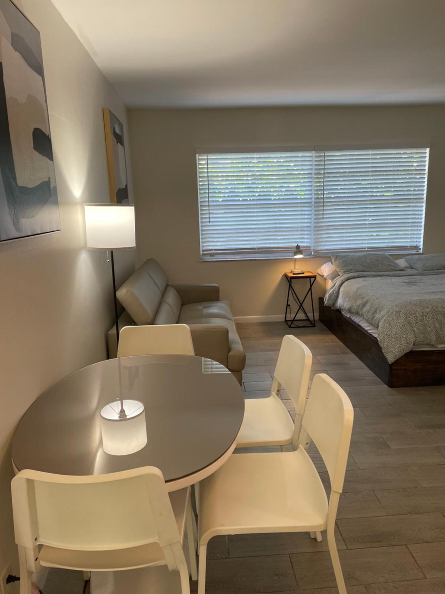 City First Story Apartments & Cottage 포트 로더데일 외부 사진
